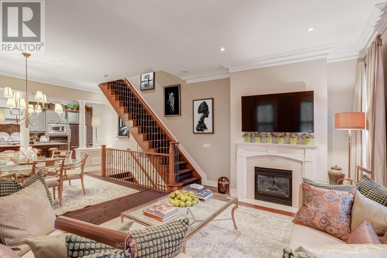 74 Aberdeen Avenue, Toronto, Ontario  M4X 1A2 - Photo 6 - C13171864