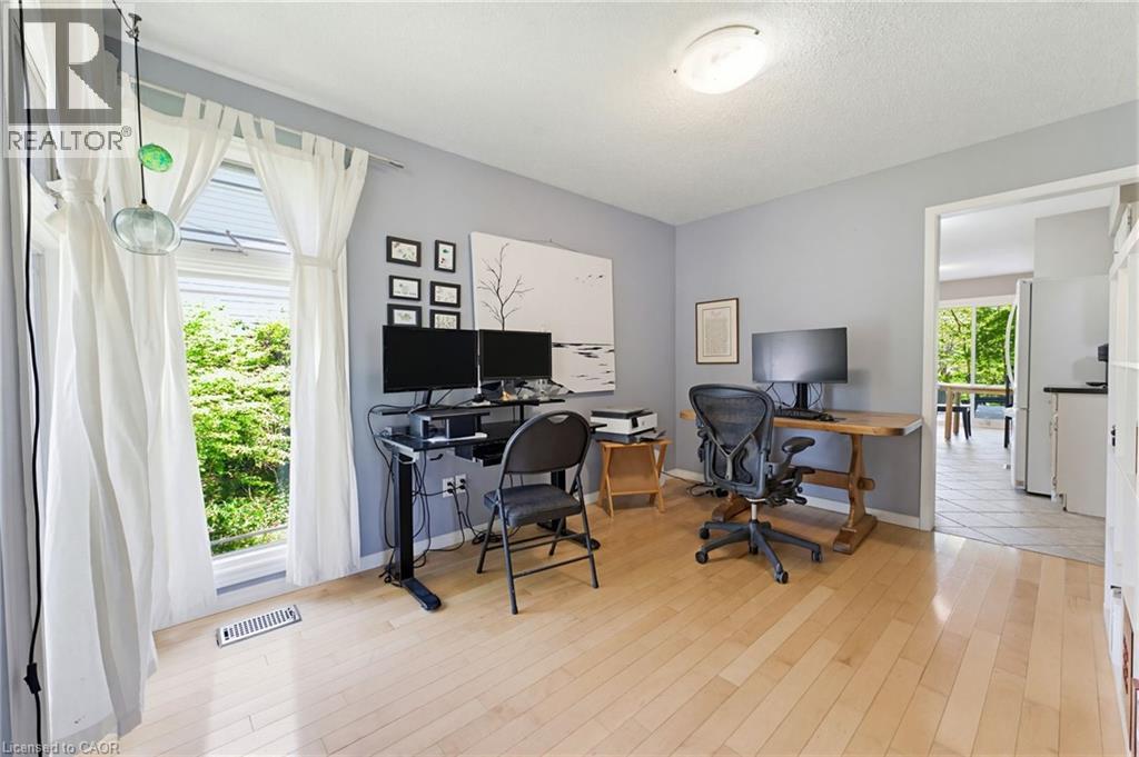 30 Jerome Park Drive, Dundas, Ontario  L9H 6H2 - Photo 12 - 40831822