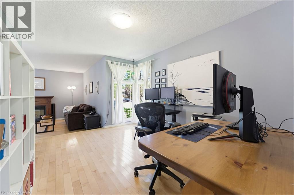 30 Jerome Park Drive, Dundas, Ontario  L9H 6H2 - Photo 13 - 40831822