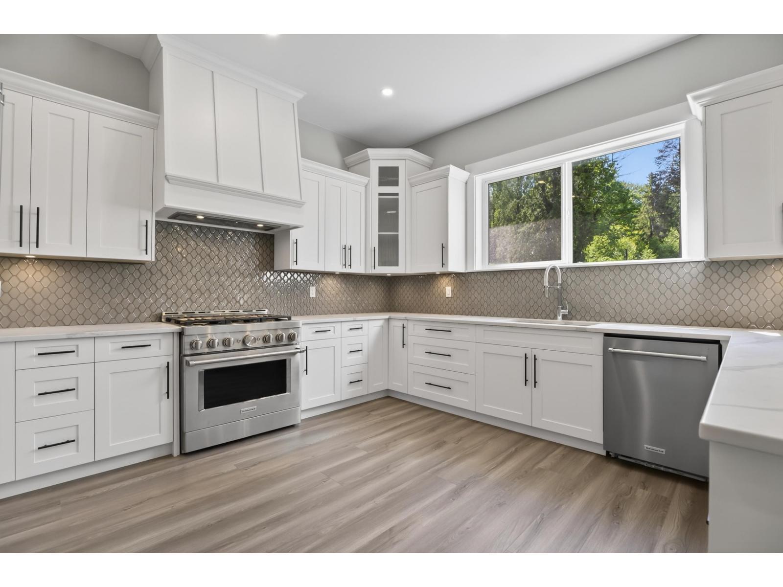 30536 Silverhill Avenue, Mission, British Columbia  V4S 1H1 - Photo 3 - R3127662