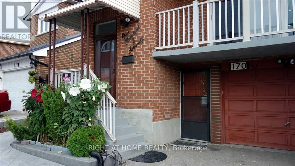 170 Glen Shields Avenue, Vaughan, Ontario  L4K 1E6 - Photo 2 - N13171874