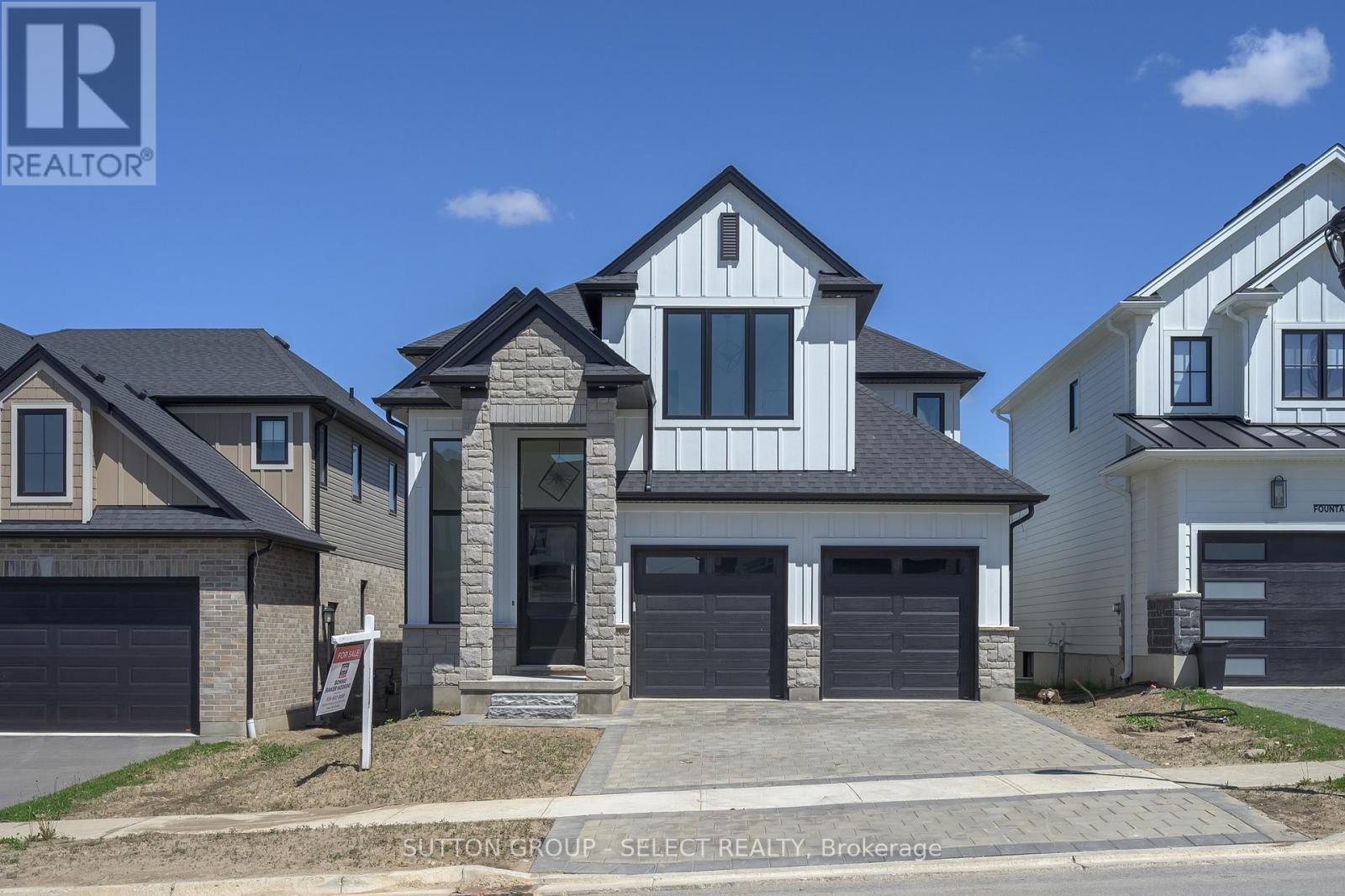 1898 FOUNTAIN GRASS DRIVE, London South, Ontario