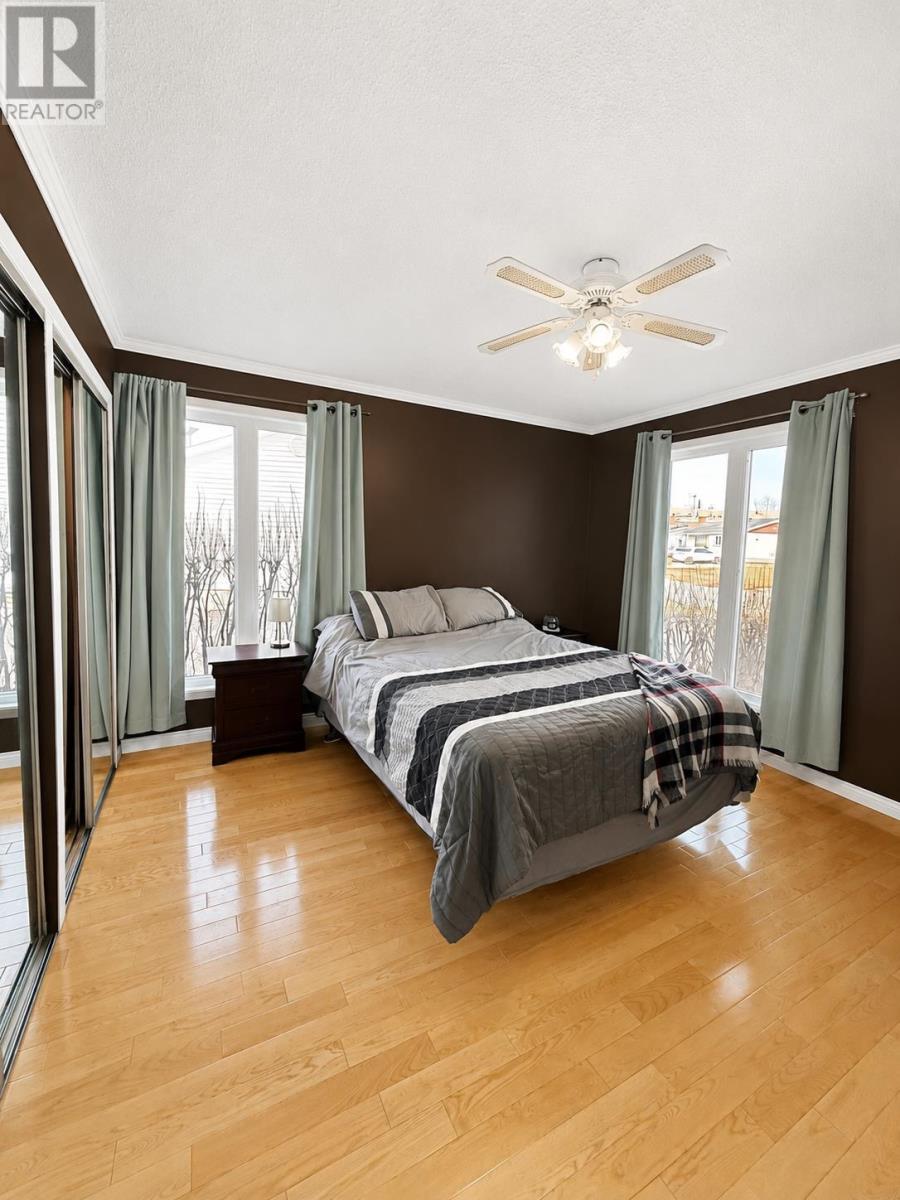 110 Court St, Longlac, Ontario  P0T 2A0 - Photo 16 - TB2601186