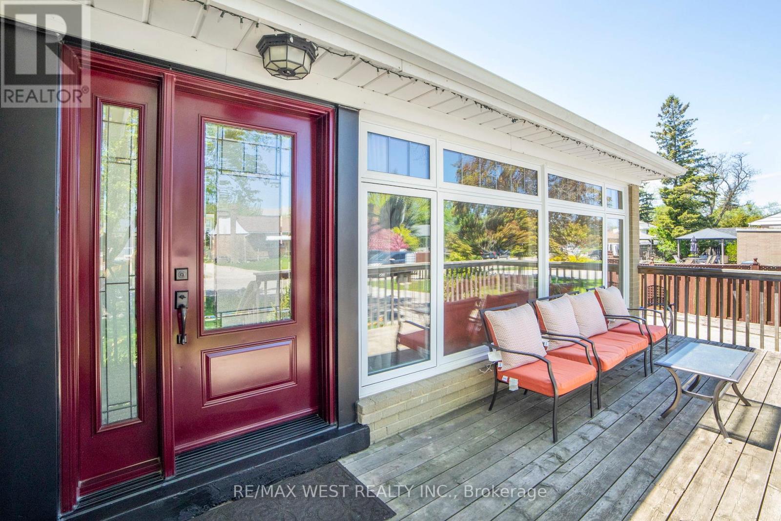 320 Pearl Street, Caledon, Ontario  L7E 4Z2 - Photo 4 - W13171772
