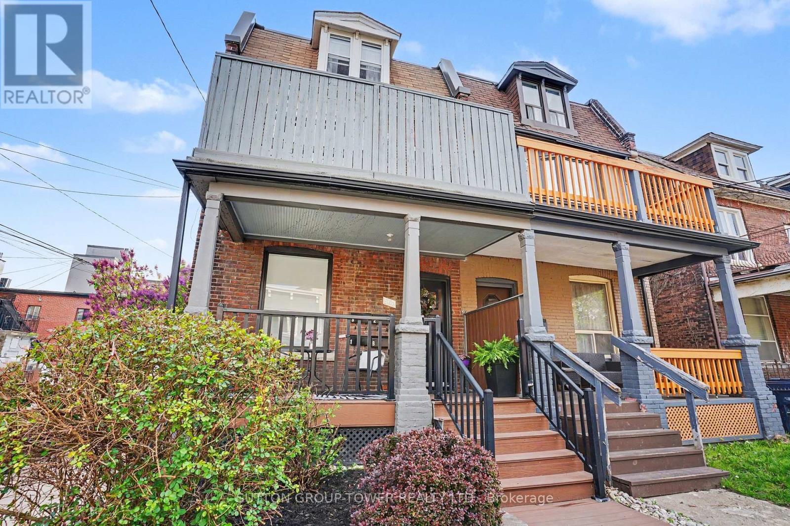 560 Indian Grove, Toronto, Ontario  M6P 2J4 - Photo 4 - W13171844