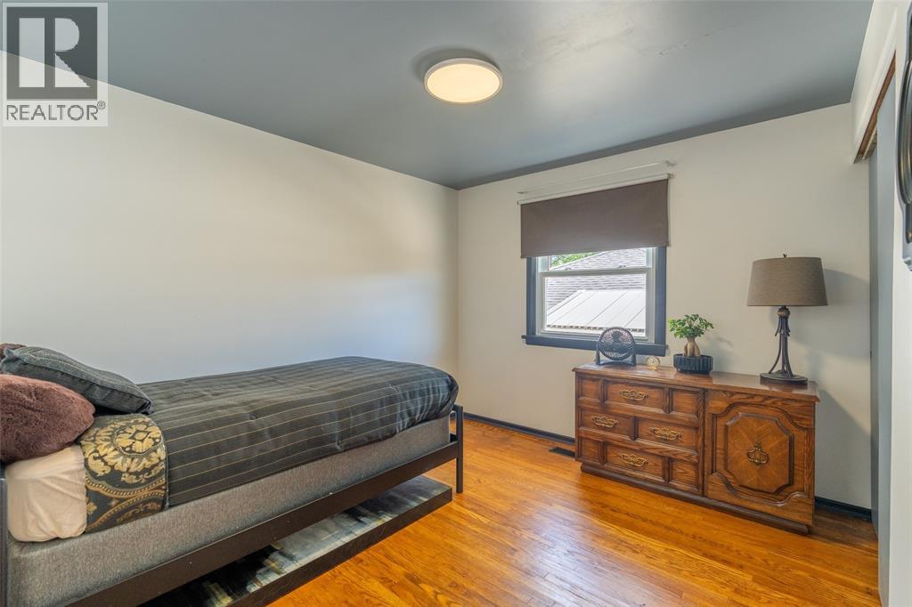 1081 Laurier Crescent, Sarnia photo 10