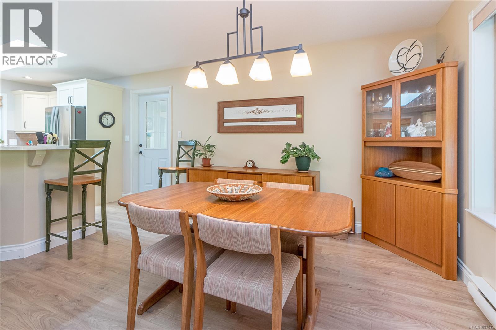 278 Grovehill Rd, Qualicum Beach, British Columbia  V9K 2L9 - Photo 16 - 1037679