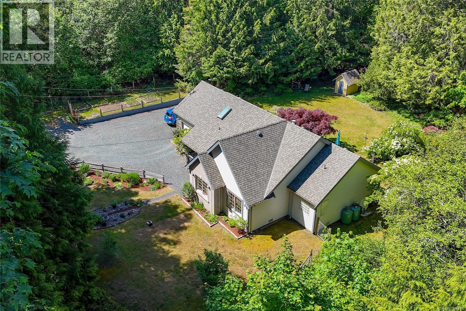 278 Grovehill Rd, Qualicum Beach, British Columbia  V9K 2L9 - Photo 3 - 1037679