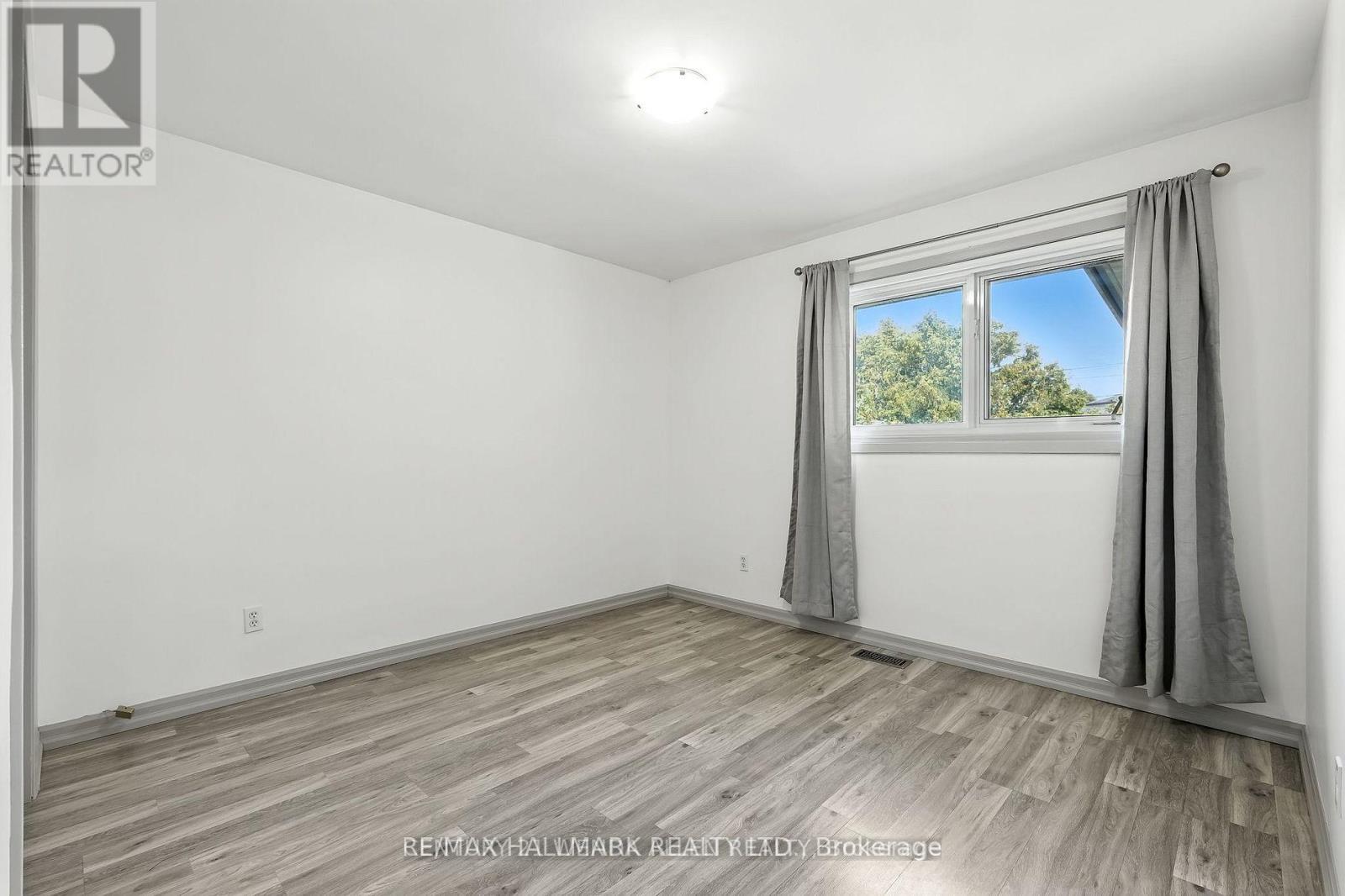 Main - 301 Farewell Street, Oshawa, Ontario  L1H 6L8 - Photo 15 - E13150296