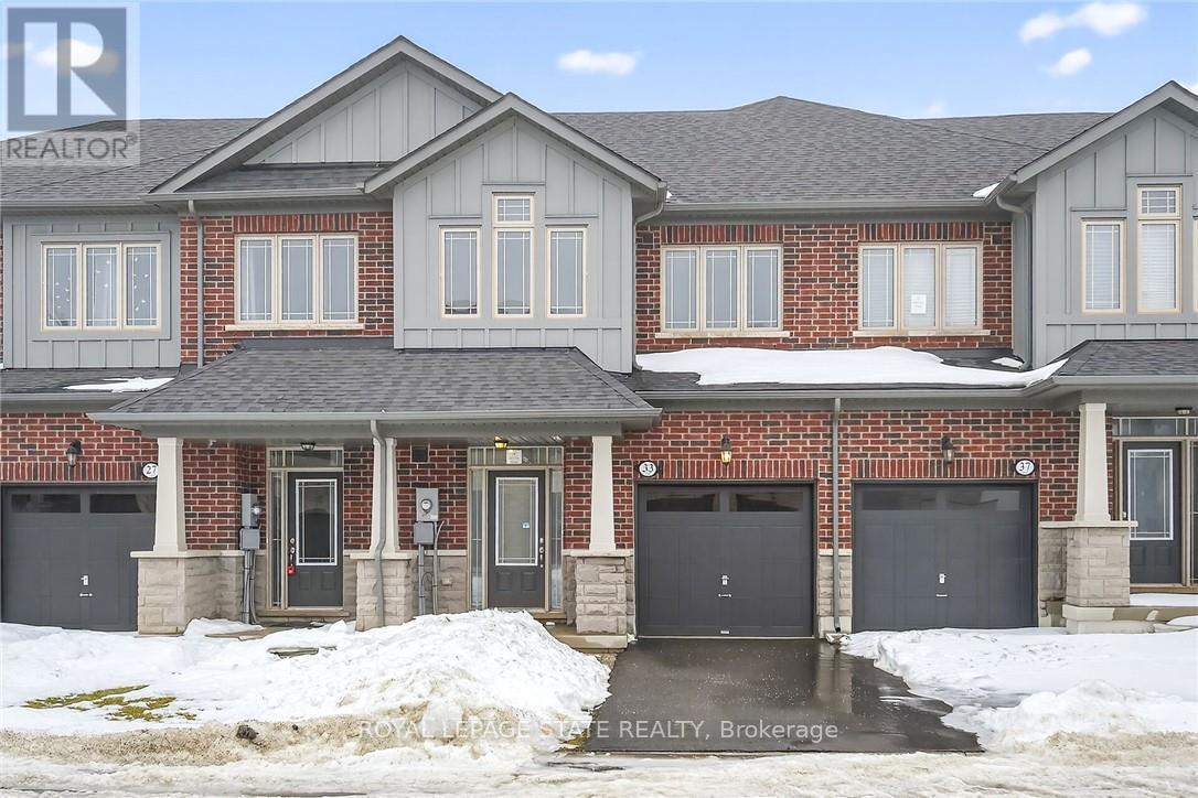 33 ADMIRAL ROAD, Welland, Ontario