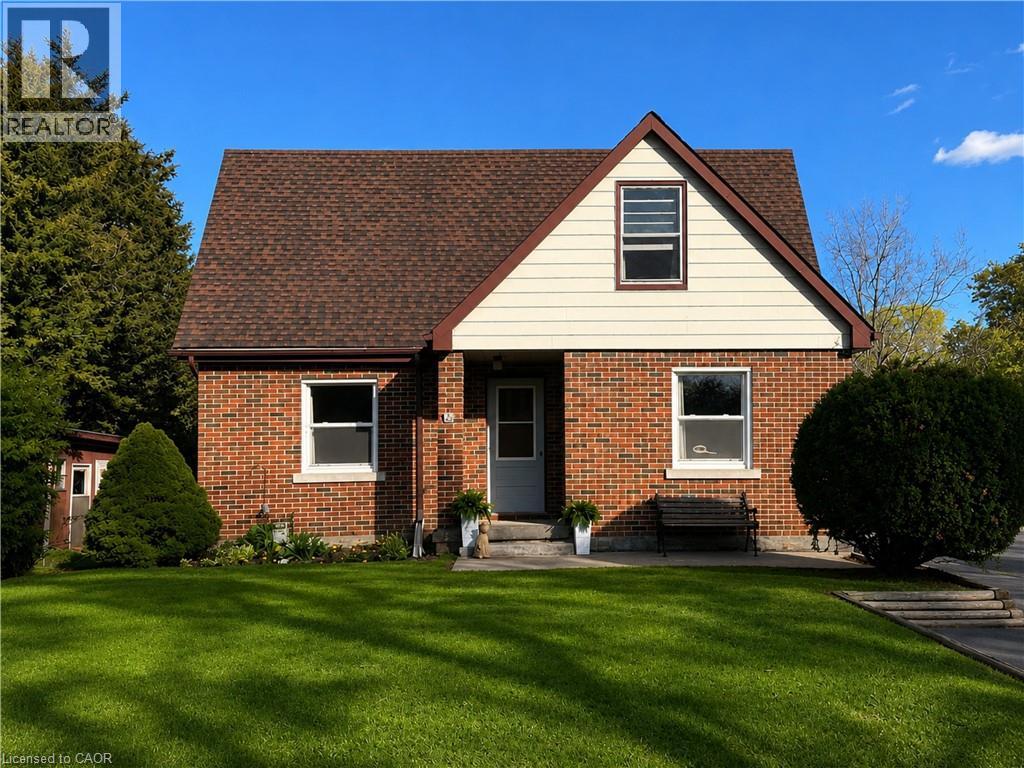 15 Barrett Avenue, Cambridge, Ontario  N1R 3A1 - Photo 1 - 40832742