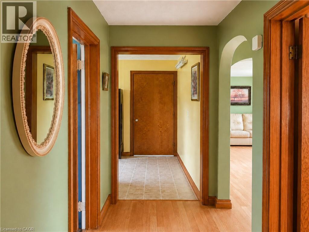 15 Barrett Avenue, Cambridge, Ontario  N1R 3A1 - Photo 7 - 40832742