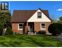 15 BARRETT Avenue, Cambridge, Ontario