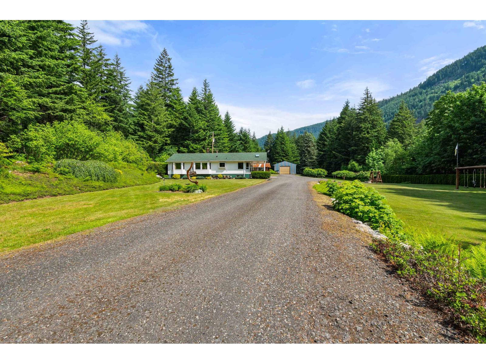 36110 Trans Canada Highway, Yale 