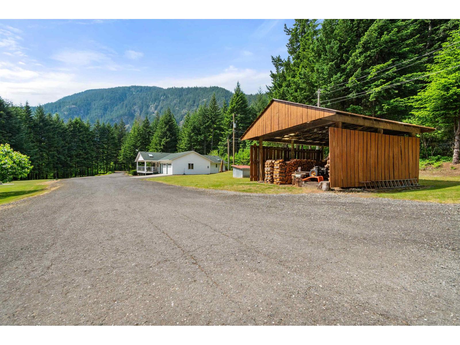 36110 Trans Canada Highway, Yale 