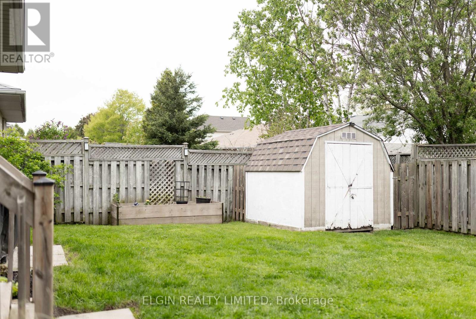 629 Highview Drive, St. Thomas, Ontario  N5H 3W3 - Photo 3 - X13171988