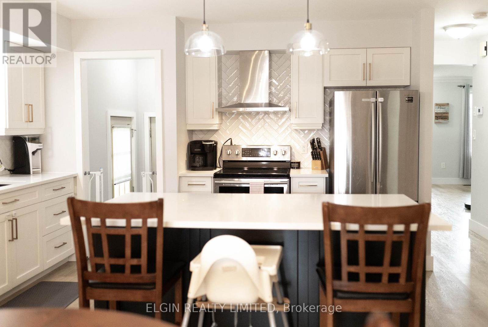 629 Highview Drive, St. Thomas, Ontario  N5H 3W3 - Photo 5 - X13171988