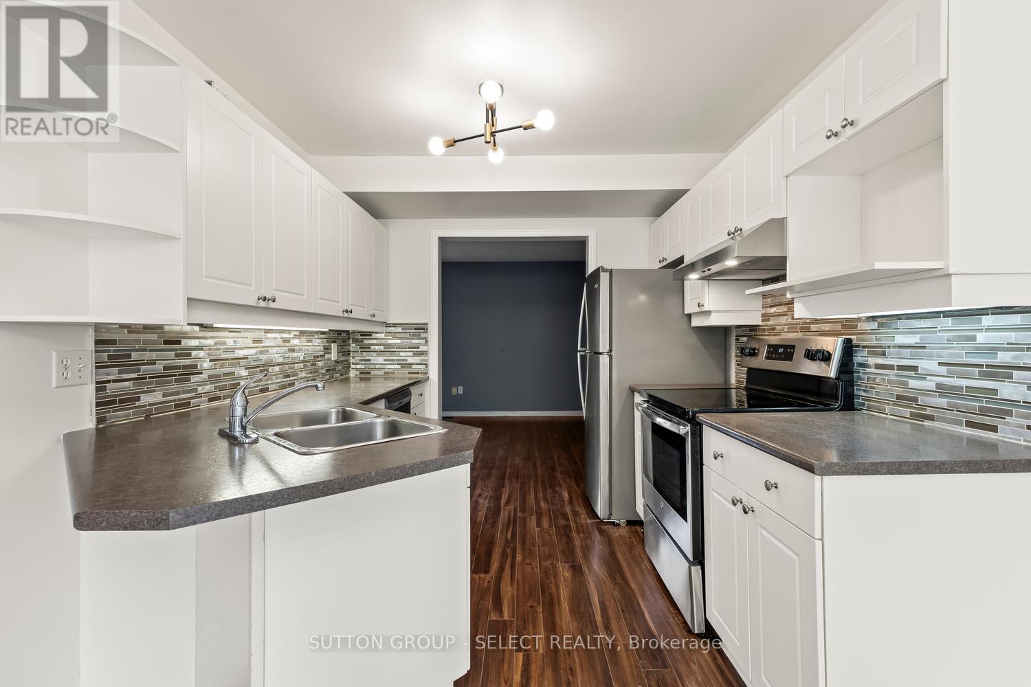 16 - 20 Kernohan Parkway, London South, Ontario  N6J 4Y3 - Photo 8 - X13172074