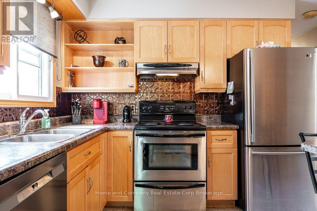 271 Devon Street, Stratford, Ontario  N5A 3A1 - Photo 10 - X13171984