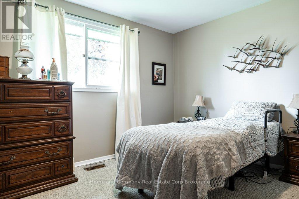 271 Devon Street, Stratford, Ontario  N5A 3A1 - Photo 11 - X13171984