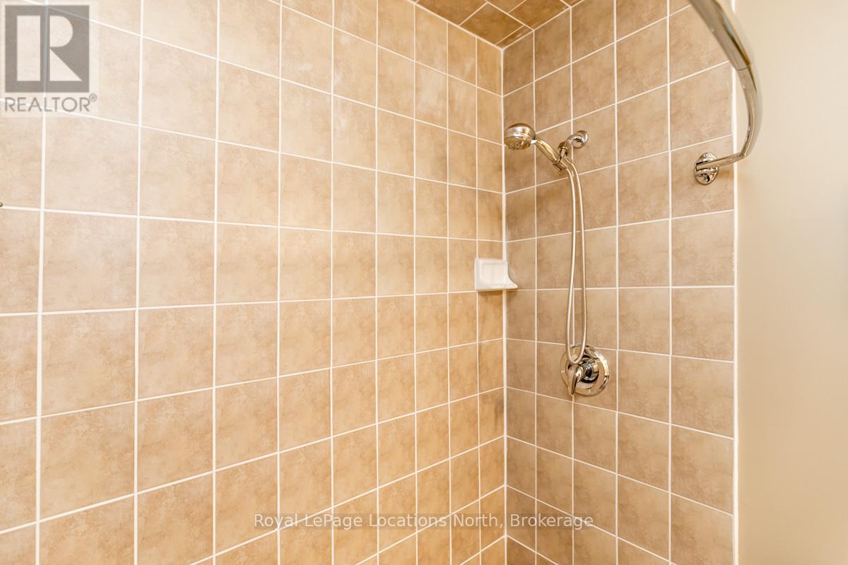 6 - 104 Farm Gate Road, Blue Mountains, Ontario L9Y 3Z2 - Photo 30 - X13172086