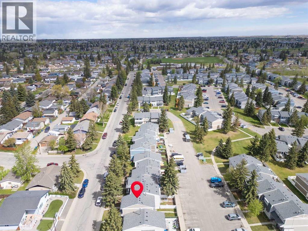 804 Madeira Drive Ne, Calgary, Alberta T2A 7B7 - Photo 15 - A2312298