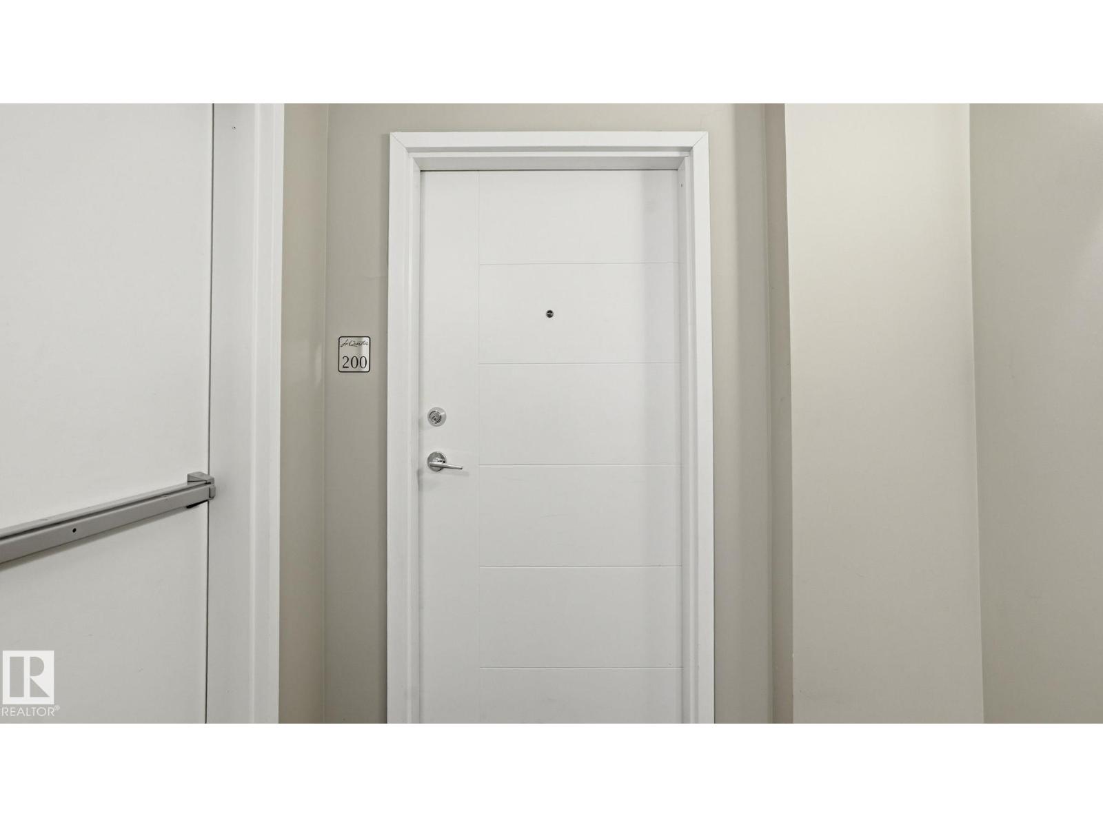 #200 8525 91 St NW, Edmonton, Alberta T6C 3N1 - Photo 6 - E4489867