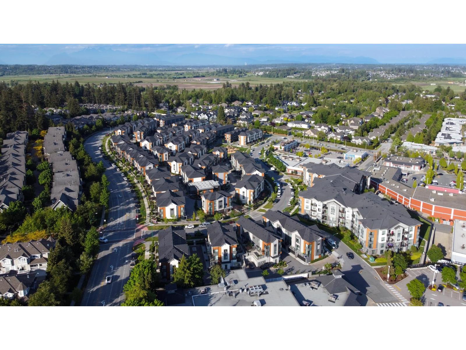 154 15111 Edmund Drive, Surrey, British Columbia  V3S 0A5 - Photo 3 - R3126737