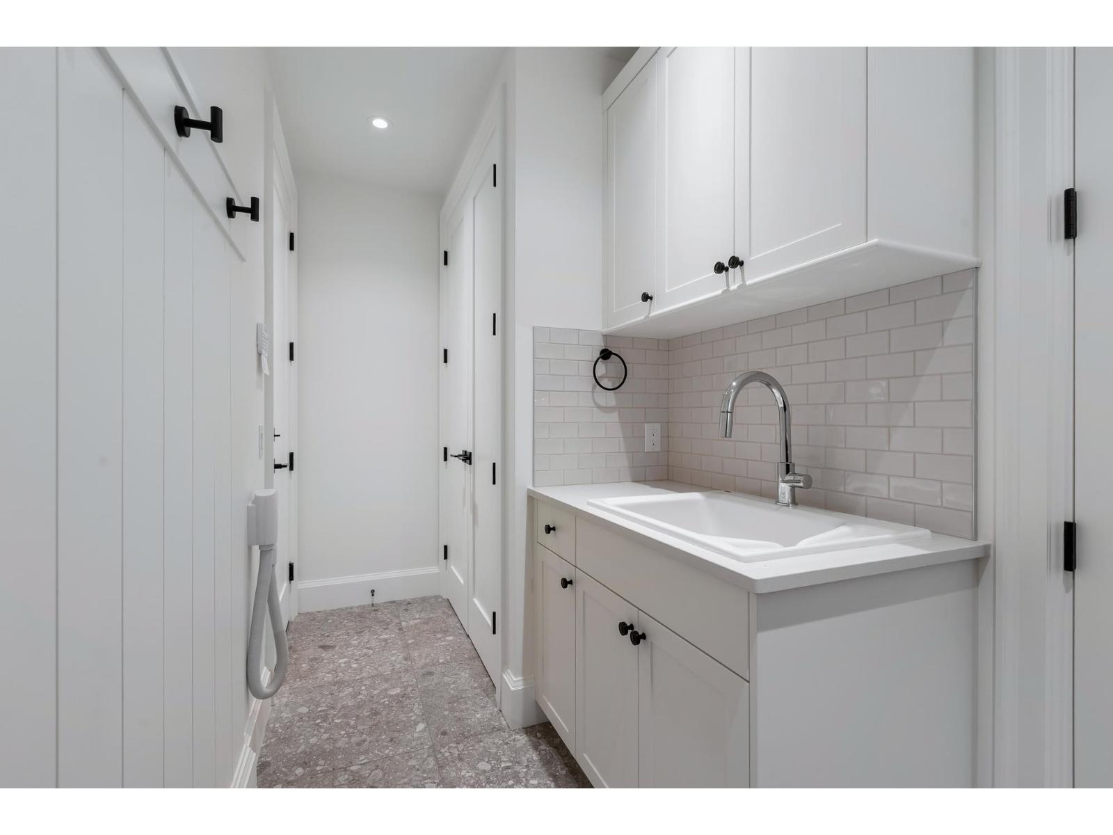 12641 15 Avenue, Surrey, British Columbia  V4A 1K2 - Photo 16 - R3127685