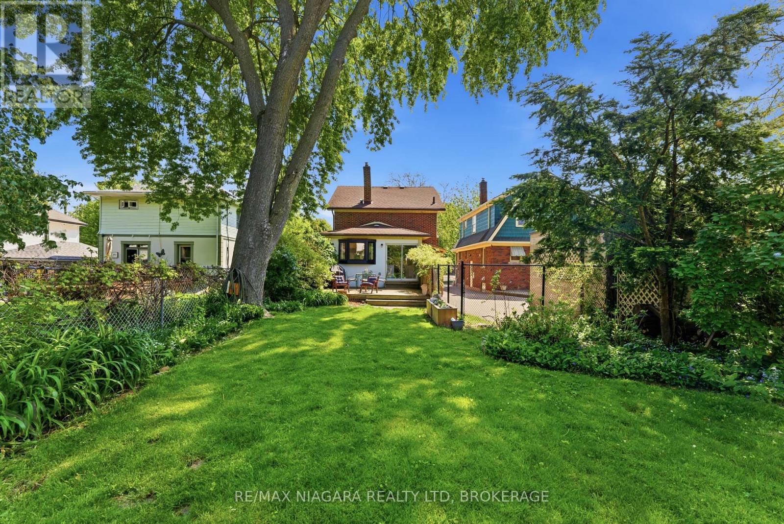 17 Wolseley Avenue, St. Catharines, Ontario  L2R 4T4 - Photo 31 - X13171892