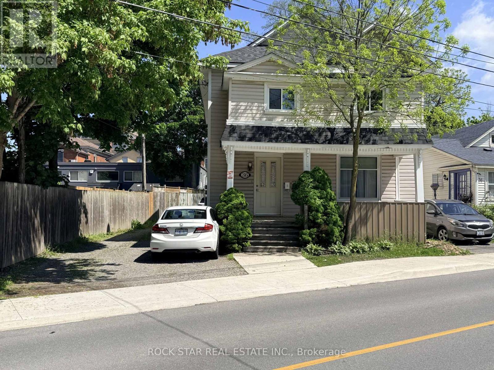 3 - 36 LAKE STREET, St. Catharines, Ontario