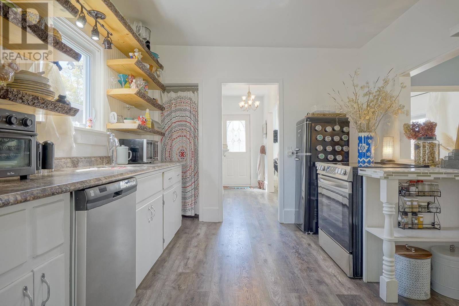11 Locust Street, Montague, Prince Edward Island  C0A 1R0 - Photo 17 - 202612111