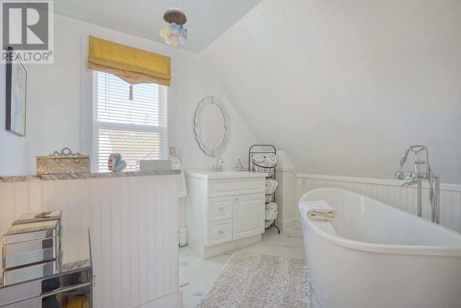 11 Locust Street, Montague, Prince Edward Island  C0A 1R0 - Photo 24 - 202612111