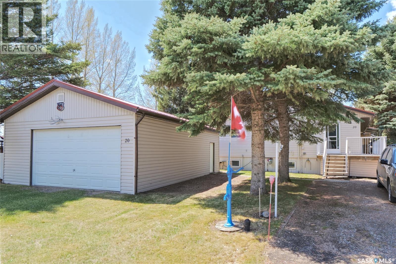 20 Mainprize Bay, Maple Bush Rm No. 224, Saskatchewan  S0H 3P0 - Photo 1 - SK037015