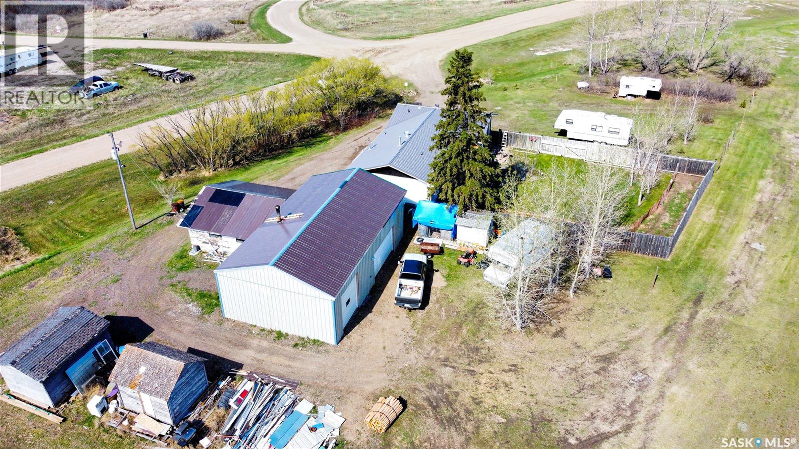 Chmelnyk Acreage, Battle River Rm No. 438, Saskatchewan  S0M 0E0 - Photo 25 - SK036972