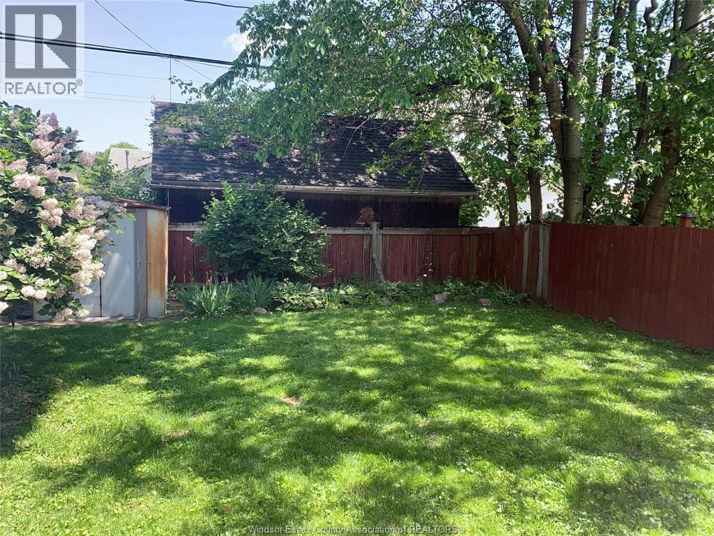 1204 Wigle Avenue, Windsor, Ontario  N9C 3N1 - Photo 4 - 26012085