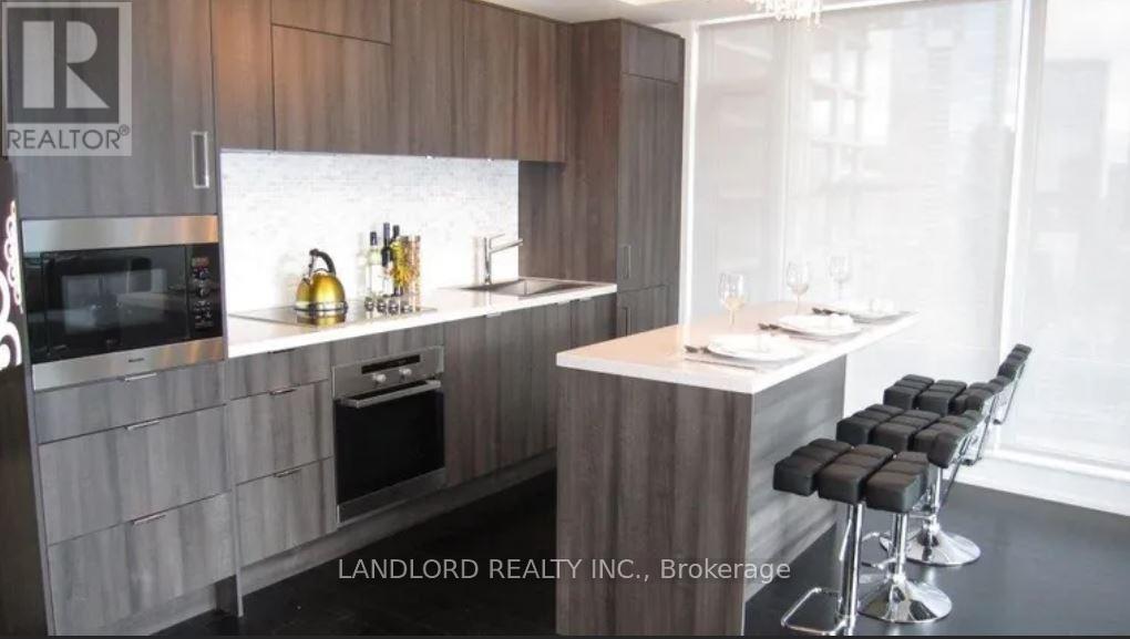 3909 - 21 Widmer Street, Toronto, Ontario  M5V 0B8 - Photo 2 - C13171886