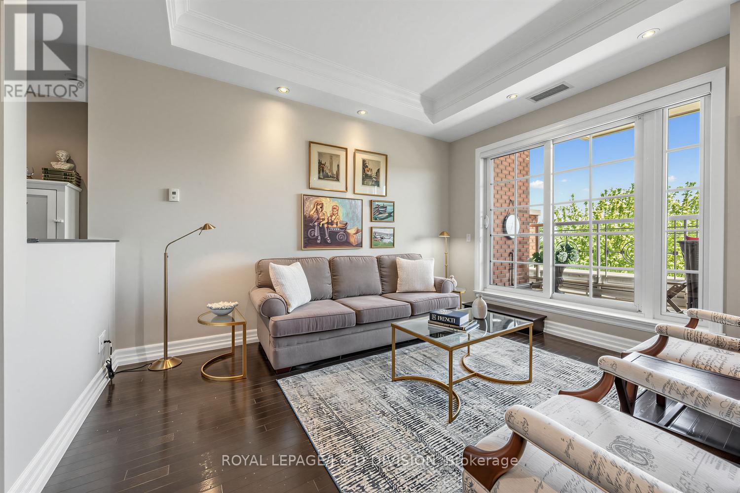 518 - 21 Burkebrook Place, Toronto, Ontario  M4G 0A2 - Photo 11 - C13171900