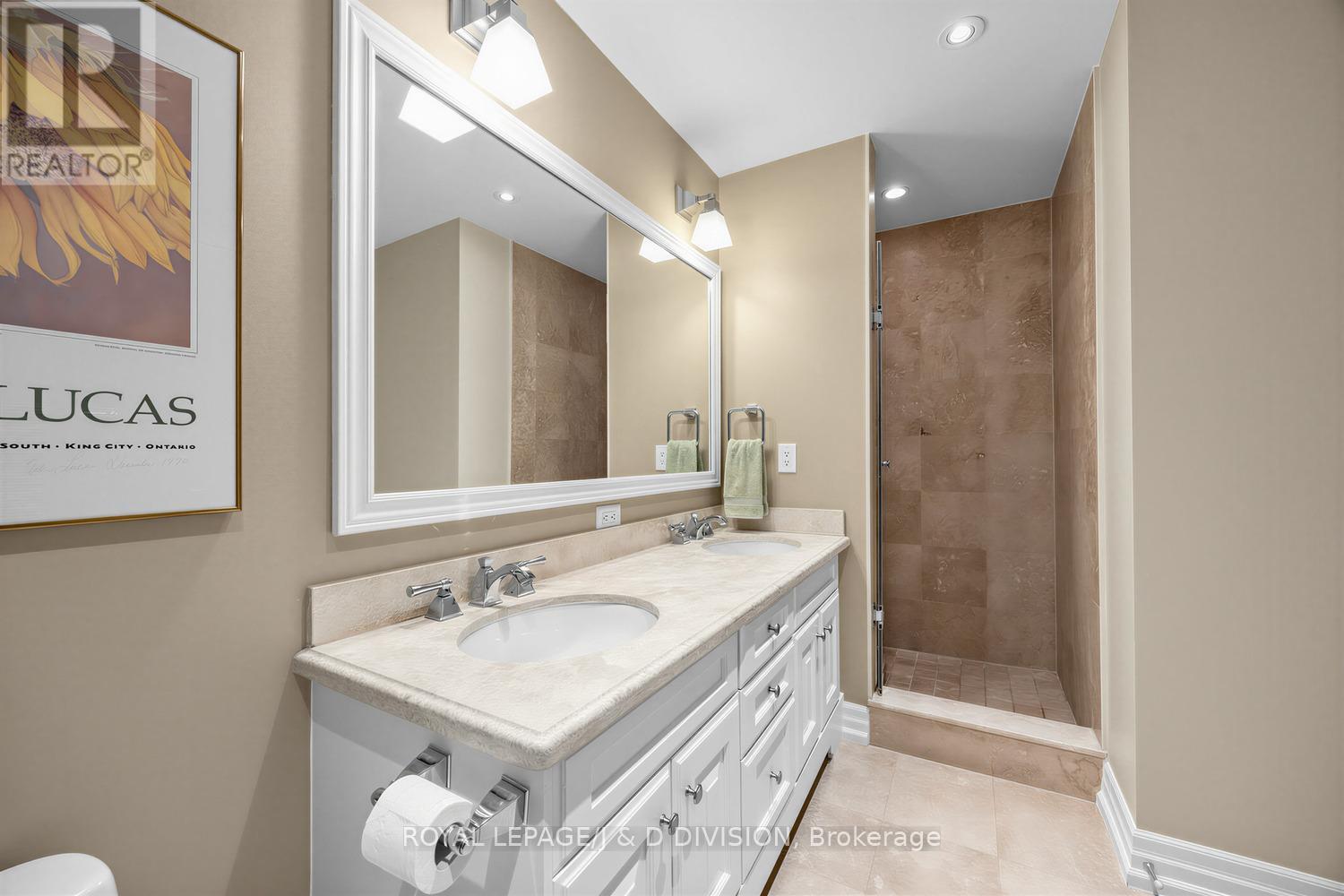 518 - 21 Burkebrook Place, Toronto, Ontario  M4G 0A2 - Photo 25 - C13171900