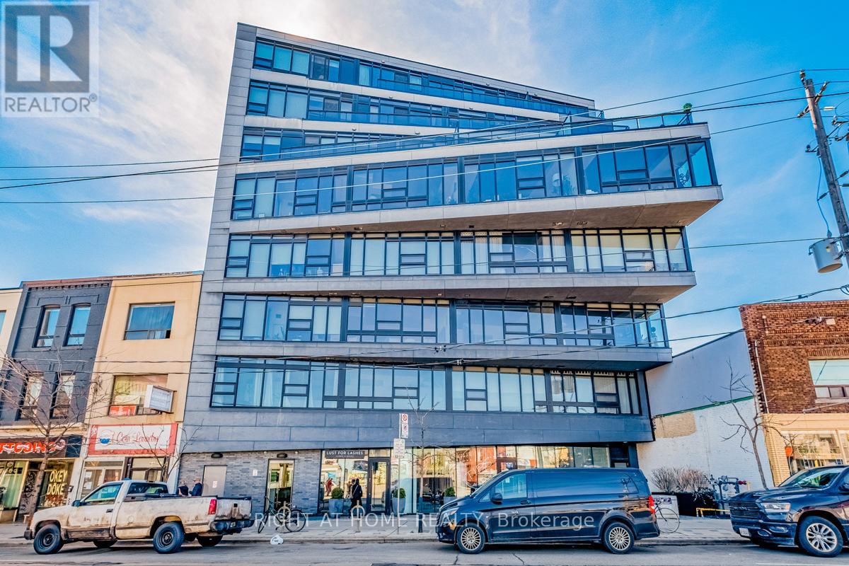 202 - 1239 DUNDAS STREET W, Toronto, Ontario