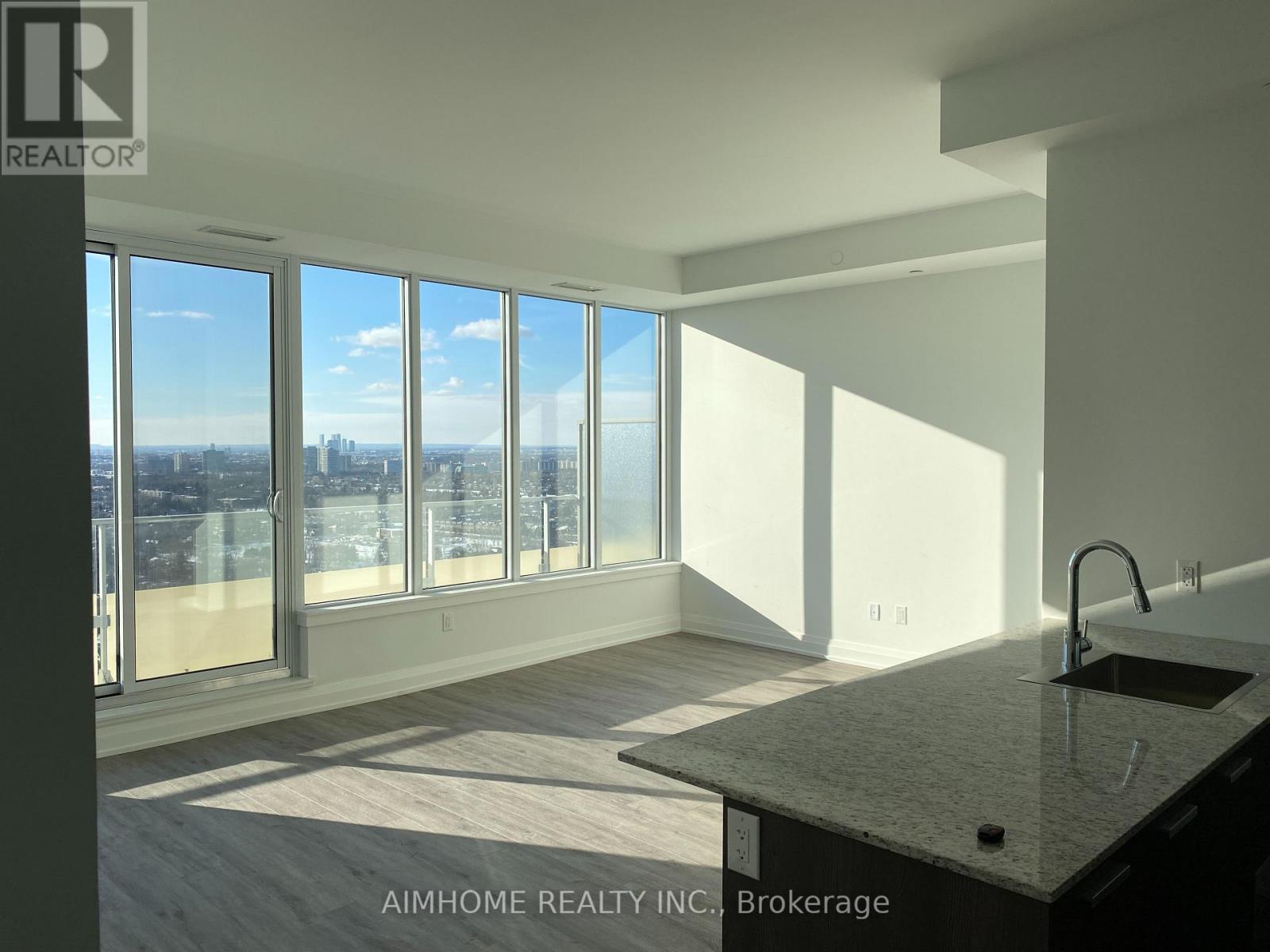 PH605 - 75 CANTERBURY PLACE, Toronto, Ontario