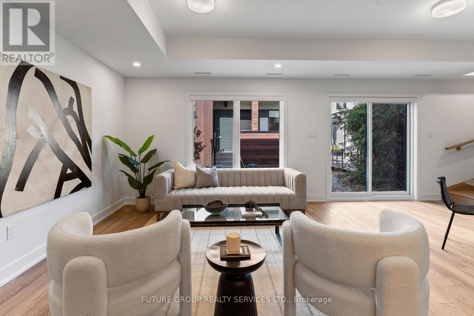 Unit 5 - 86 Kenwood Avenue, Toronto, Ontario  M6C 2S2 - Photo 16 - C13172032