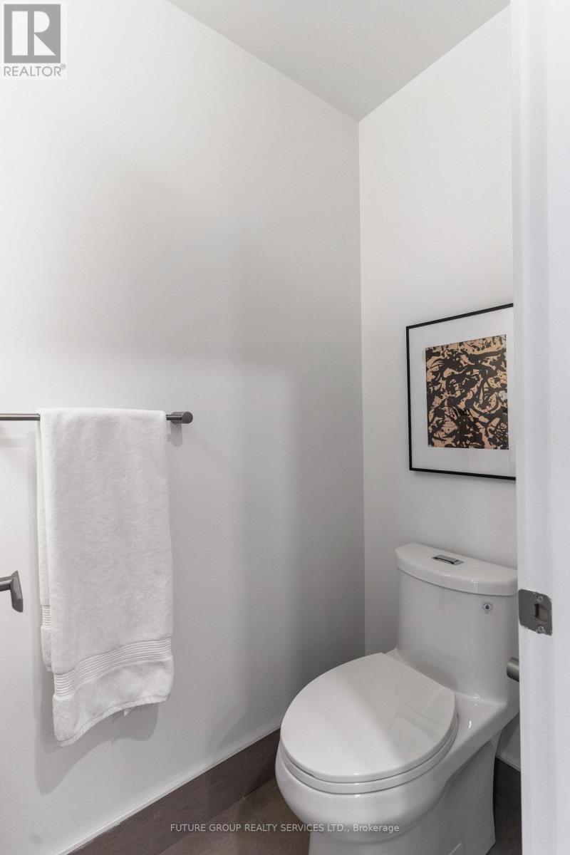 Unit 5 - 86 Kenwood Avenue, Toronto, Ontario  M6C 2S2 - Photo 21 - C13172032