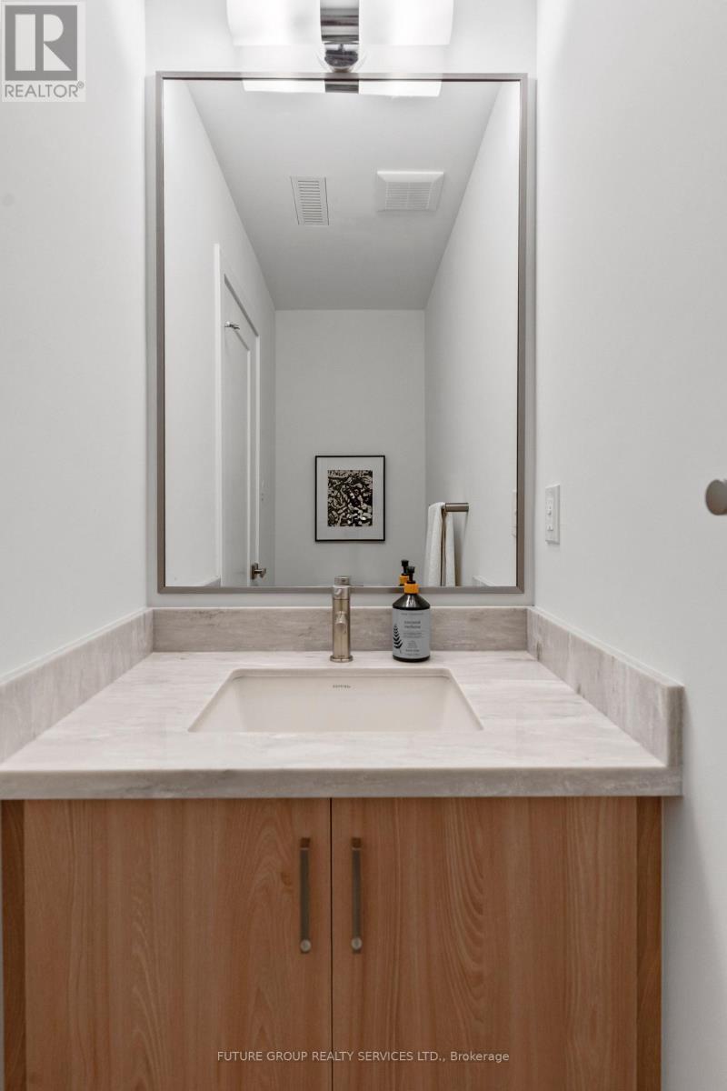 Unit 5 - 86 Kenwood Avenue, Toronto, Ontario  M6C 2S2 - Photo 22 - C13172032