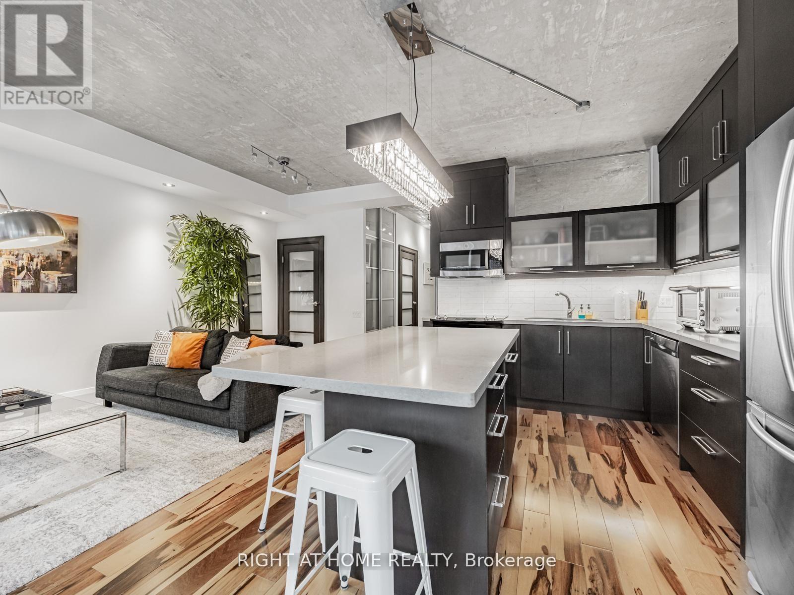405 - 50 Camden Street, Toronto, Ontario  M5V 3N1 - Photo 2 - C13172034