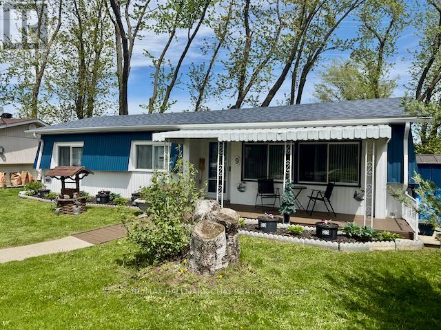 9 Locust Hill Court, Innisfil, Ontario  L9S 1R7 - Photo 4 - N13172008