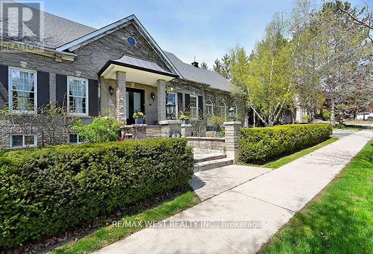 5 HUMBERVIEW DRIVE, Vaughan, Ontario