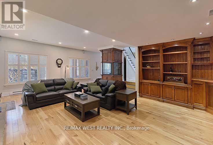 5 Humberview Drive, Vaughan, Ontario  L4H 1B1 - Photo 27 - N13172040