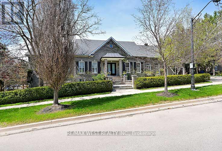 5 Humberview Drive, Vaughan, Ontario  L4H 1B1 - Photo 3 - N13172040