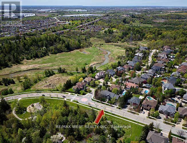 5 Humberview Drive, Vaughan, Ontario  L4H 1B1 - Photo 6 - N13172040